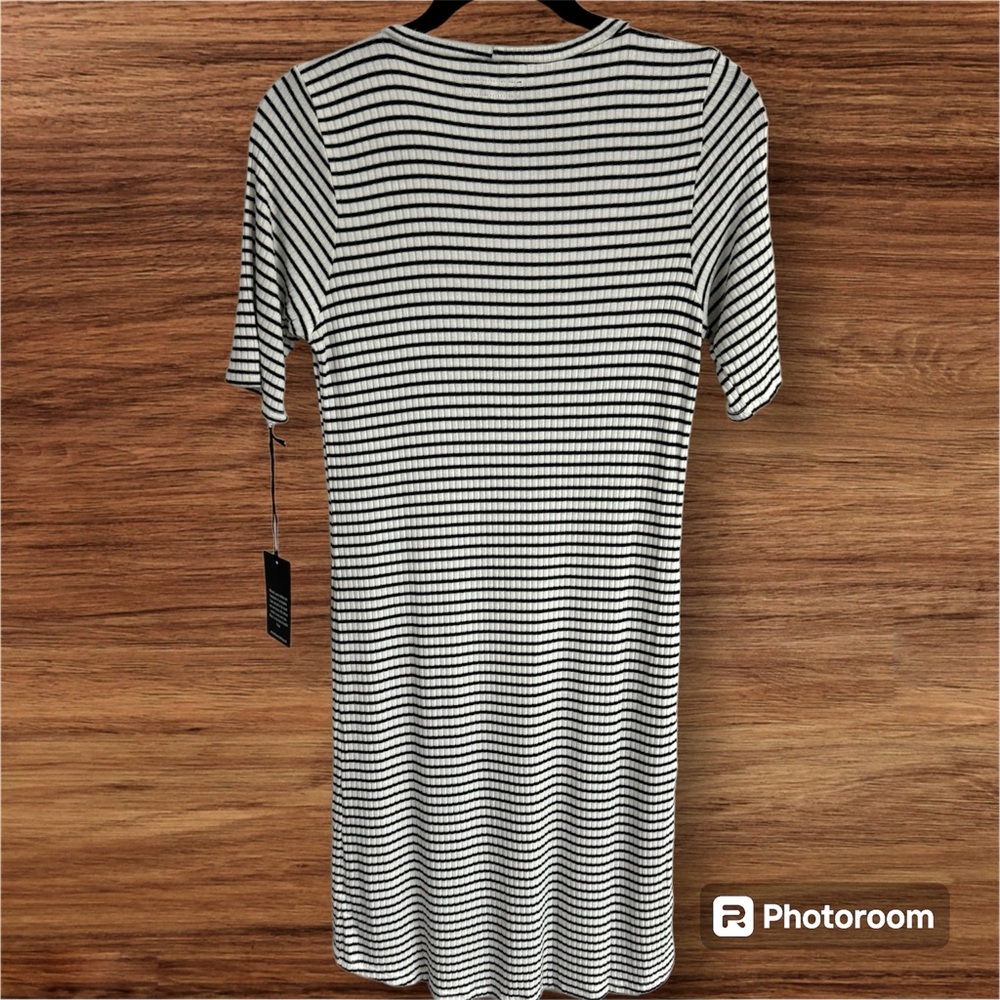 Michael Lauren Revolve Eden White/Black Striped Short Sleeve Soft Knit Dress - Picture 2 of 6